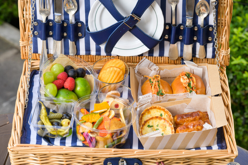 ピクニックバスケットでお洒落で優雅なランチタイム ホテルニューグランドが1日2 組限定 プレミアム ピクニック バスケット 開始 South65